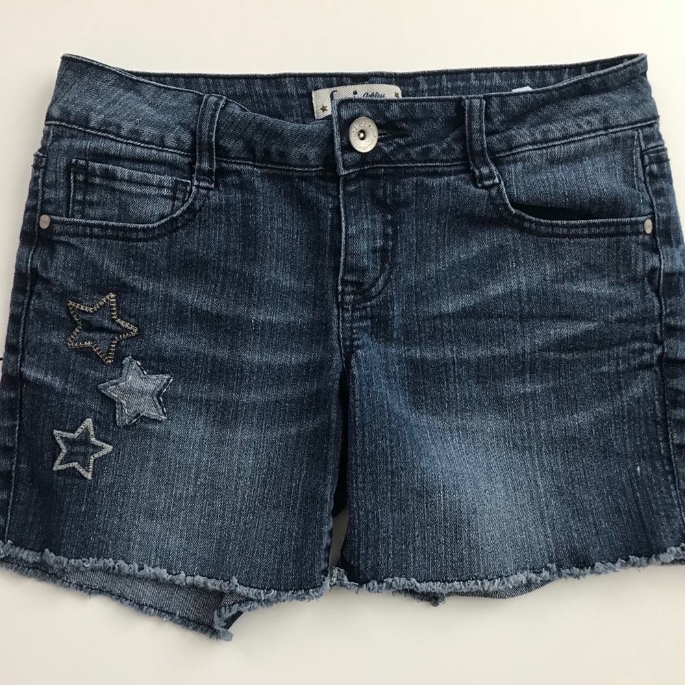 Lei Denim Shorts with Star Detail. Junior size 3